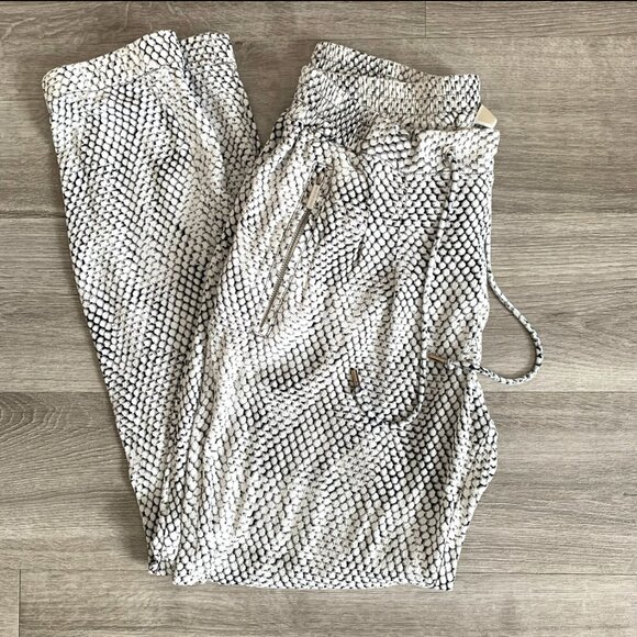 Michael Kors Snake Print Silky Tapered Pants Drawstring Pockets Women’s Small - Picture 1 of 9